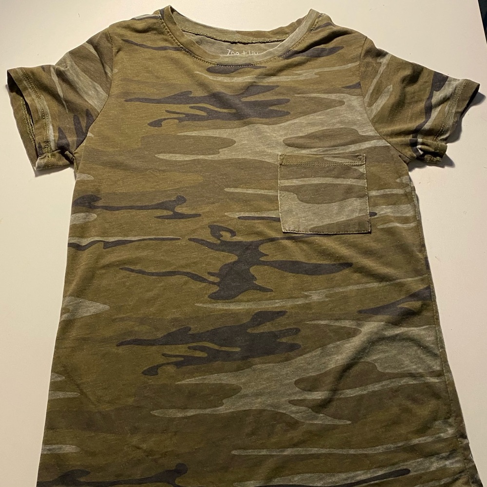 Zoe & Liv Camo Top